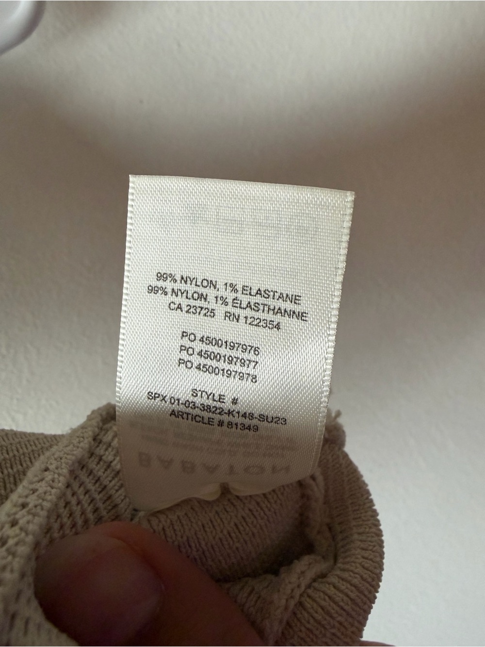 Aritzia Babaton Neutral Ribbed V-Neck Crop Tank - Picture 5 of 5